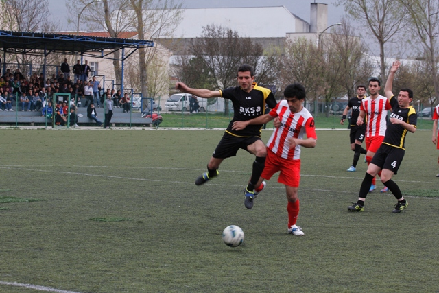 Karaçayır derbisinde gol sesi çıkmadı 0-0