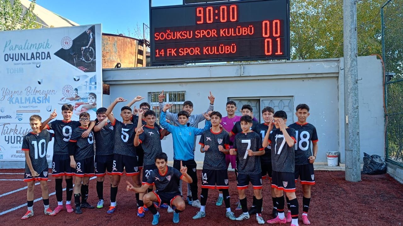 14 Futbol Kulübü U16, Karabük Deplasmanından 3 Puanla Döndü 14 Futbol Kulübü U16, Karabük Deplasmanından 3 Puanla Döndü
