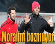 Moralini bozmuyor