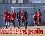 Dünü dinlenerek geçirdiler