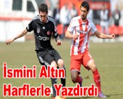 İsmini Altın Harflerle Yazdırdı