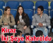 Kiraz İki Şeye Kahroldu