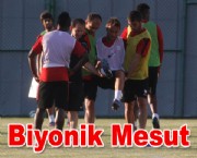 Biyonik Mesut