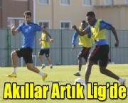 Akıllar Artık Lig'de
