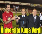 Üniversite Kupa Verdi