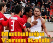Mutluluğu Yarım Kaldı