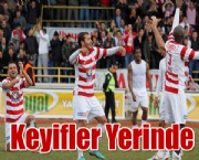 Keyifler Yerinde