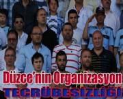 Tribün Ayrılmadı