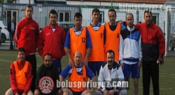Öz Yapı Şampiyonu Devirdi