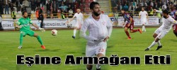 Eşine Armağan Etti