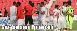 Göz Yaşlarını Tutamadı