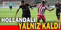 STOPERLERİN ARASINDA YALNIZ KALDI