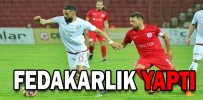 FEDAKARLIK YAPTI
