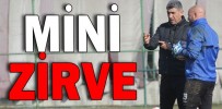 MİNİ ZİRVE