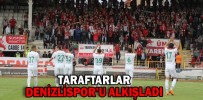 TARAFTARLAR DENİZLİSPOR’U ALKIŞLADI