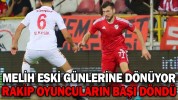 RAKİP OYUNCULARIN BAŞI DÖNDÜ