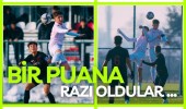 Bir Puana Razı Oldular 