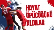 HAYAT ÖPÜCÜĞÜNÜ ALDILAR